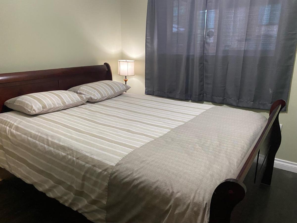 1 Bedroom Suite In Langford. 빅토리아 외부 사진