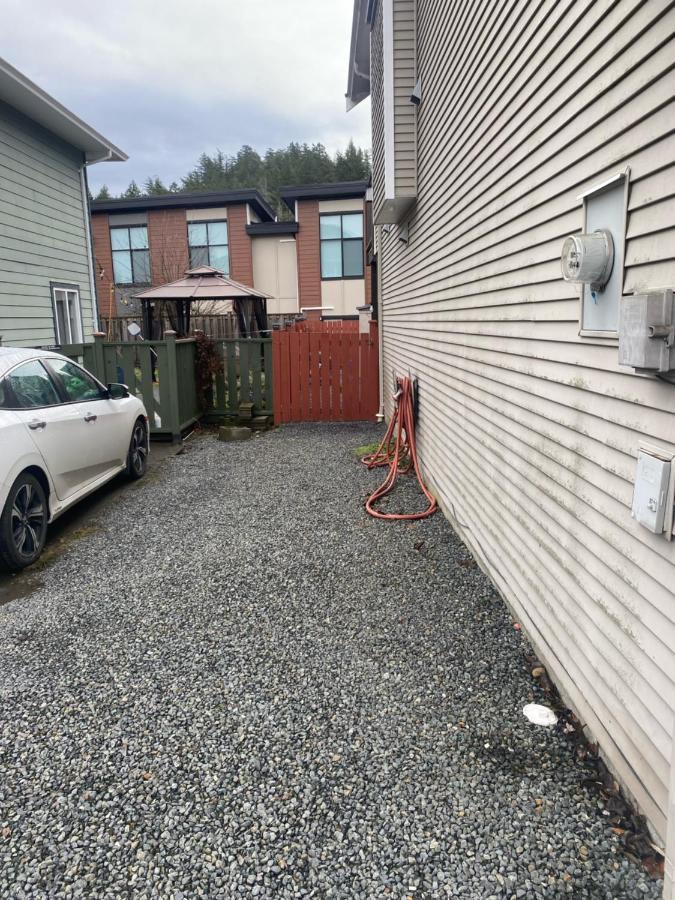 1 Bedroom Suite In Langford. 빅토리아 외부 사진